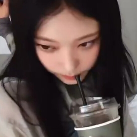 要不要靠近点呢