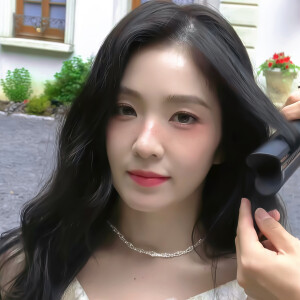 好敏感，我就是一块小玻璃Z☡zᶻ ⌁