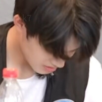 我一直很想，经常想，总想问你，我这个人，有没有开始对你产生一点意义。