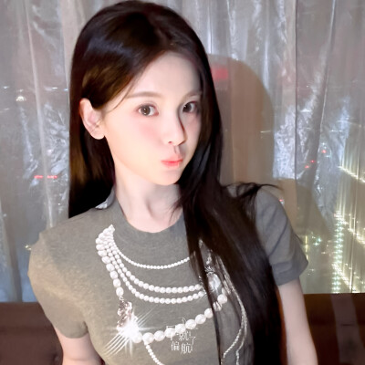 难过就给猫织件毛衣