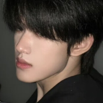 这真不是一个直男想出来的拍照姿势