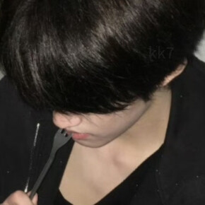 这真不是一个直男想出来的拍照姿势