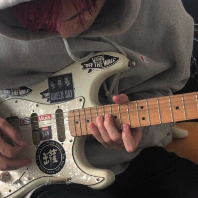 男生头像#去爱让你感到平静和幸福的东西