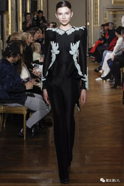 SPRING 2017 COUTURE2017春季高定系列走秀