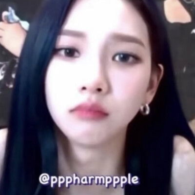 这太萌了我就截了，然后我不知道别人截过没，女孩们自取吧蟹蟹