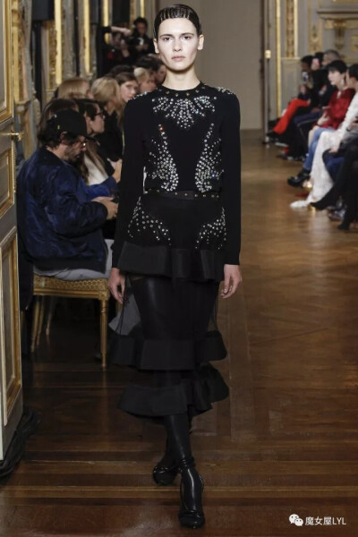 SPRING 2017 COUTURE2017春季高定系列走秀