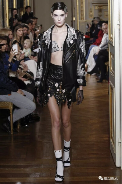 SPRING 2017 COUTURE2017春季高定系列走秀