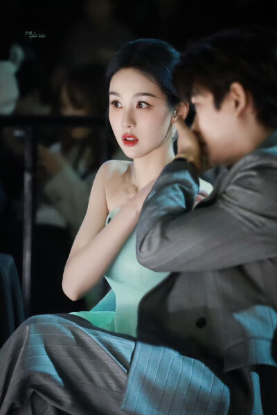 cr.芒果October_陈都灵