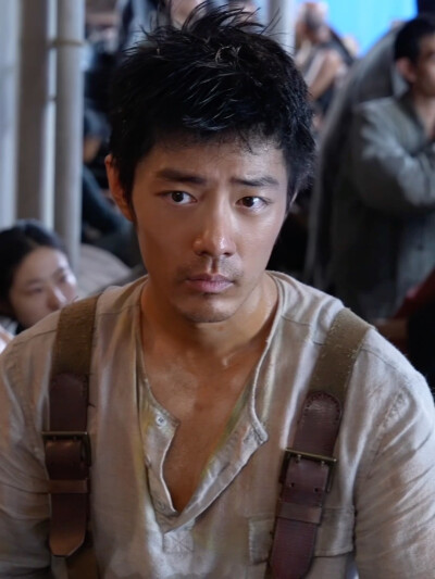 光影之间，希望永存。莫得闲@肖战 #电影得闲谨制# 片场日常放送