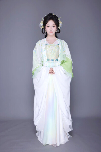 长明灯之烬玉案 沈山蓝