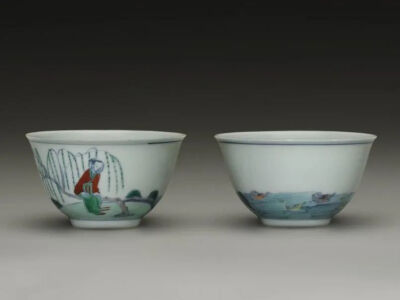 ▲清雍正 仿成化斗彩高士杯 故宫博物院藏