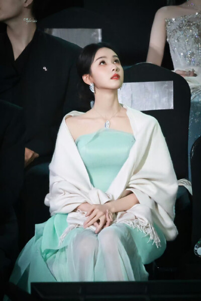 cr.芒果October_陈都灵