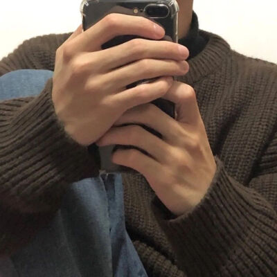 男生头像
请不要后悔与我相遇