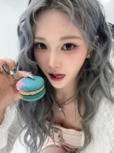 tripleS mayu高丽真友