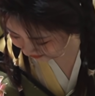 突然就好想叹口气