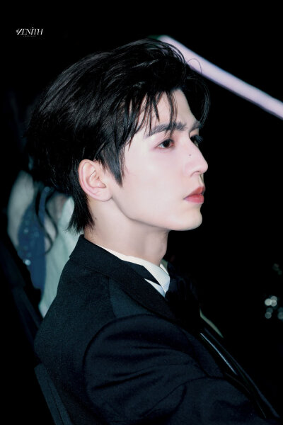 cr.ZENITH丨天穹·张凌赫