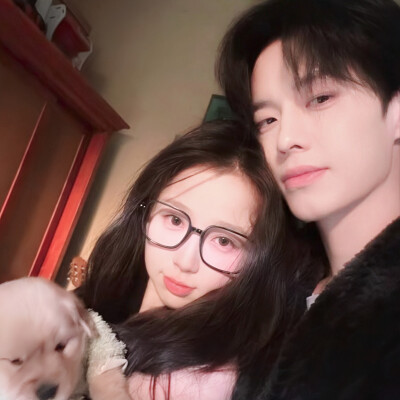 双轨
虞书欣·何与