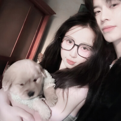 双轨
虞书欣·何与