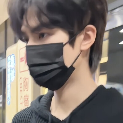 我可太喜欢这个黑口罩了