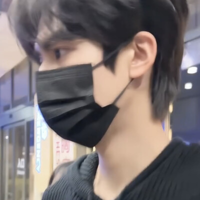 我可太喜欢这个黑口罩了