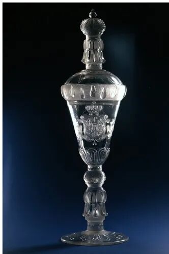 ▲ 萨克森奥古斯都强力王盖杯（1730）现藏于斯图加特符腾堡州立博物馆