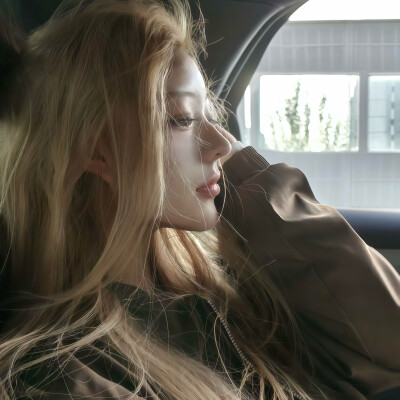 执念开始消失的时候 平静的幸福贯穿我的每分 ​​​