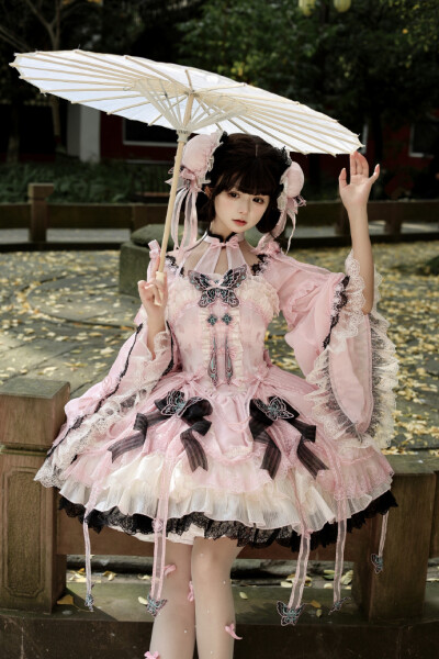 真的超爱中华风lo裙啊，被双生小熊家的这个晓梦蝶美到了