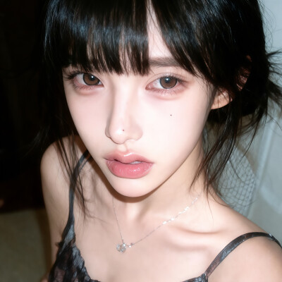 执念开始消失的时候 平静的幸福贯穿我的每分 ​​​