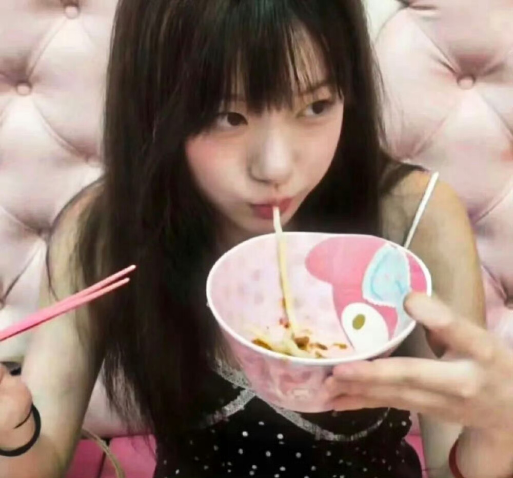 执念开始消失的时候 平静的幸福贯穿我的每分 ​​​