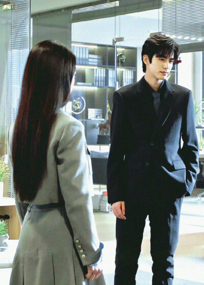 骄阳似我｜ 宋威龙 X 赵今麦 ​​​