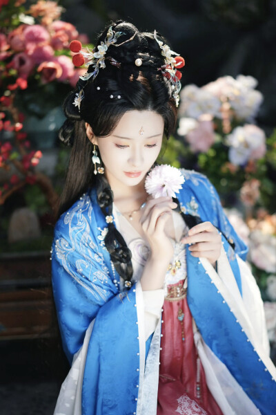 退婚强嫁九千岁 俞念