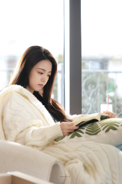 赵今麦 / 聂曦光
·#骄阳似我# ​​​