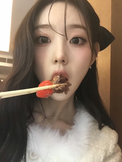 kiiikiii leesol李守彬