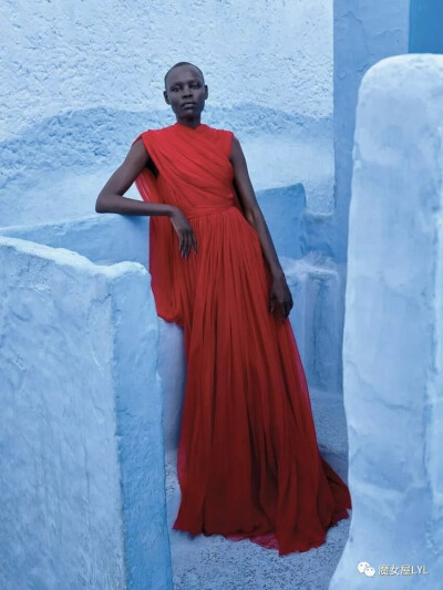 WSJ Magazine November 2017 Grace Bol by Viviane Sassen