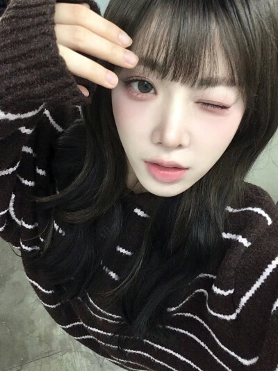 tripleS Nien许念慈