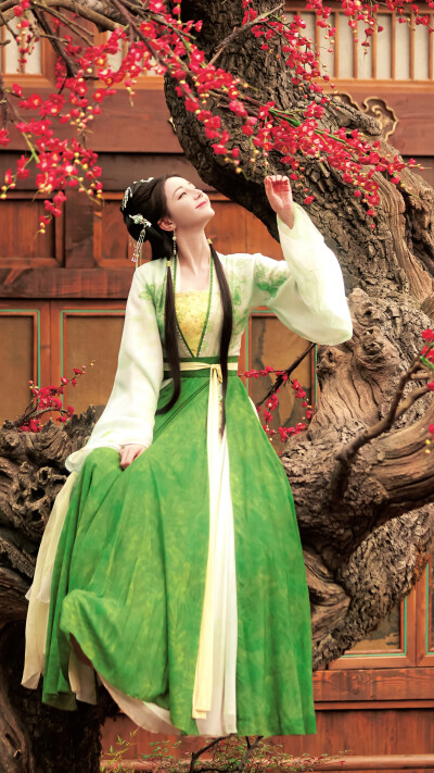 慕胥辞
cr：酒窝暖