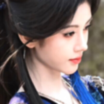 凭我肉眼一双去凝望