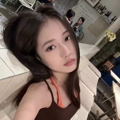 前段时间我对一个男孩很有好感，于是我去创造了这场羁绊。或许是太久没遇到有这种感觉的人，我很上头，并且把这段短暂且开始美好的相遇当做缘分，我自以为是因为自己很真诚，以为自己拥有主动去爱的能力和勇气，可当…