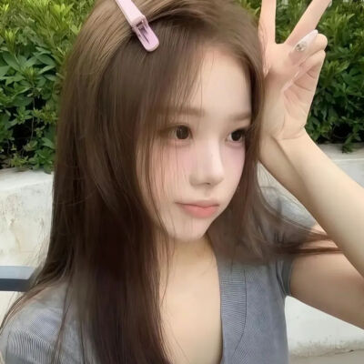 前段时间我对一个男孩很有好感，于是我去创造了这场羁绊。或许是太久没遇到有这种感觉的人，我很上头，并且把这段短暂且开始美好的相遇当做缘分，我自以为是因为自己很真诚，以为自己拥有主动去爱的能力和勇气，可当…