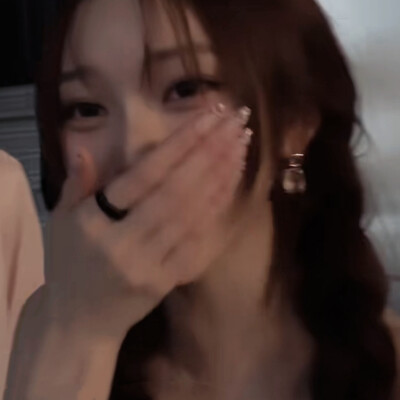 你们说这个李荣书怎么这么可爱？？