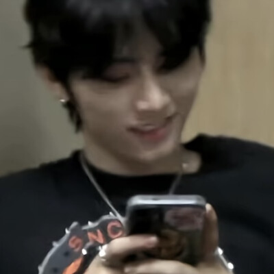 不要把黑发男真的当猫