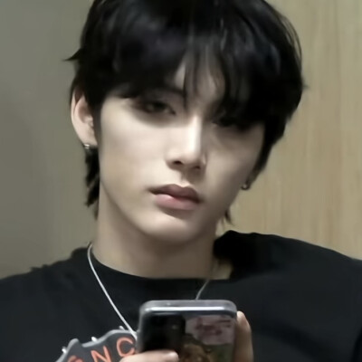 不要把黑发男真的当猫