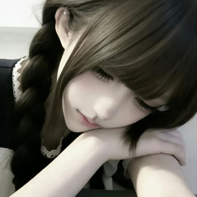 你低头欲说还休我等你开口