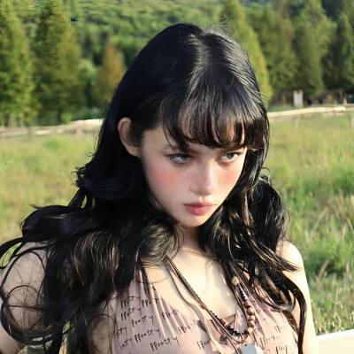 女生头像｜搬运网络 侵删