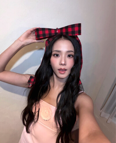 JISOO欧尼