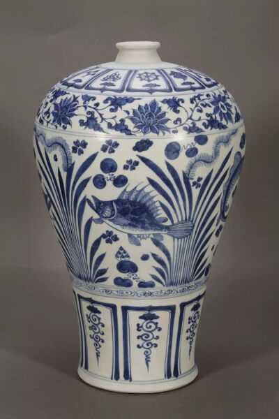 元代  青花鱼藻纹梅瓶观复博物馆藏