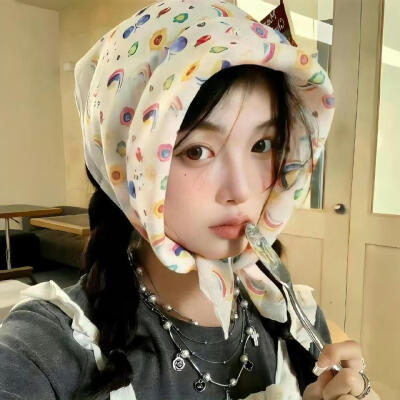 ❤️巴卡茶旅❤️＃生命力女生头像 ​​​＃Wechat氛围感女头＃夏日头像＃自由感＃自然系＃蝴蝶女孩头像＃艺术感头像＃胶片感头像＃复古＃棕色系