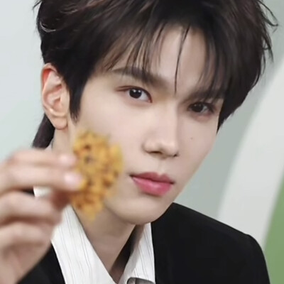 给闺蜜截了一组连连看。