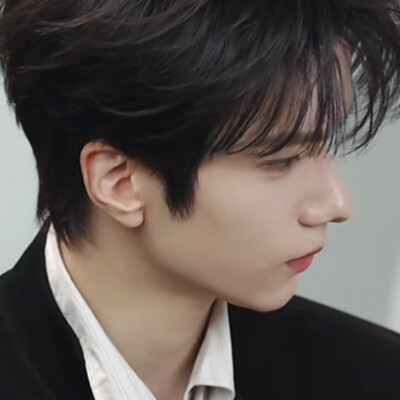 给闺蜜截了一组连连看。