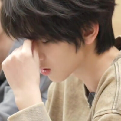 擦去你眼角的泪